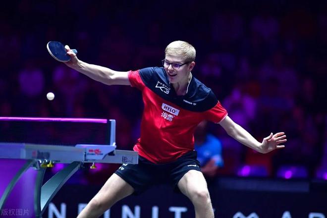 赛后球迷支 赛后球迷支